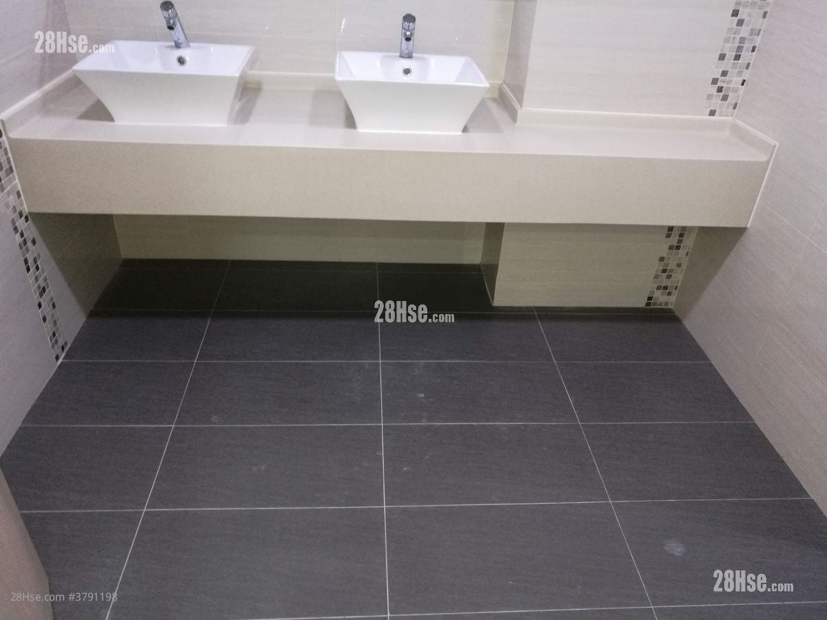 Manson Industrial Building Rental Studio