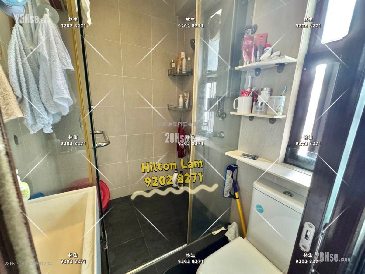 Hang Wan House Sell 1 Bedroom , 1 Bathroom 216 ft²