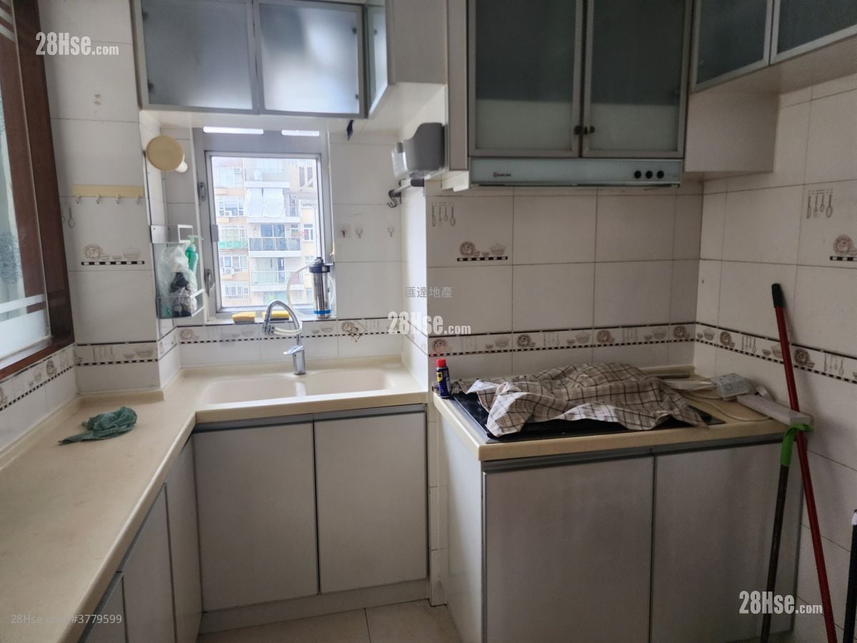 美孚新邨 租盘 719 平方尺