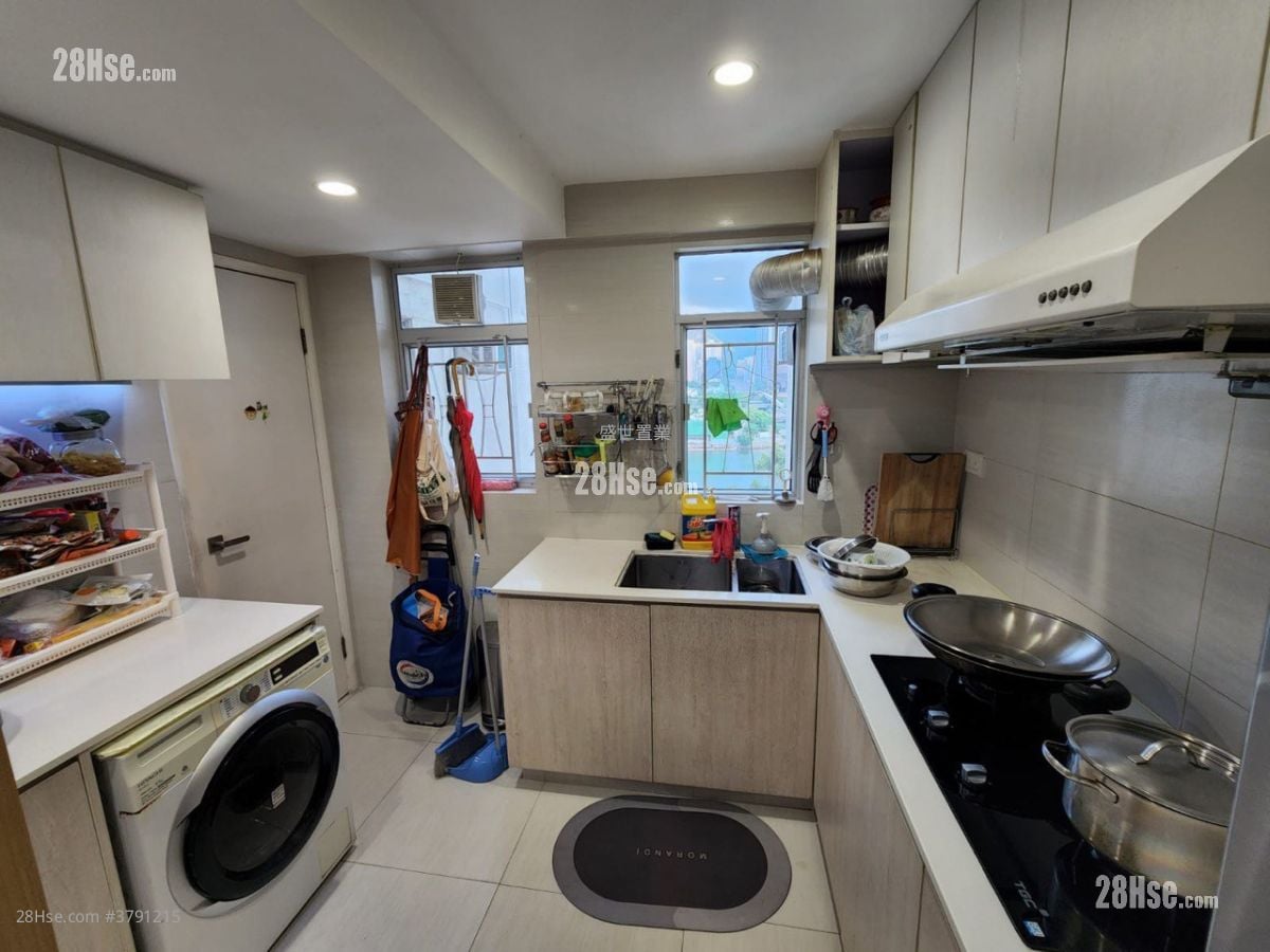 沙田第一城 售盘 3 房 , 2 浴室 853 平方尺