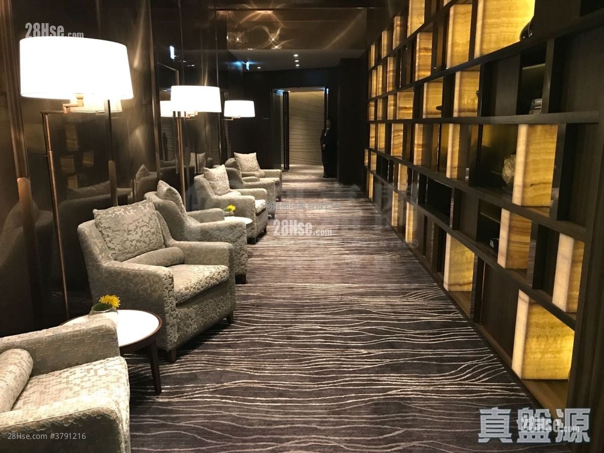 KADOORIA 售盘 4 房 1,856 平方尺