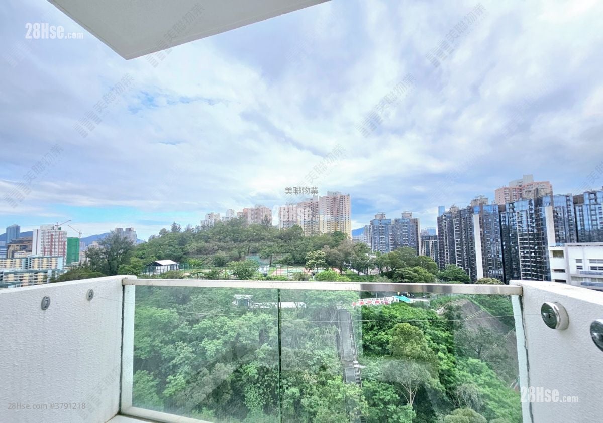 Sunview Garden Sell 5+ Bedrooms 2,347 ft²