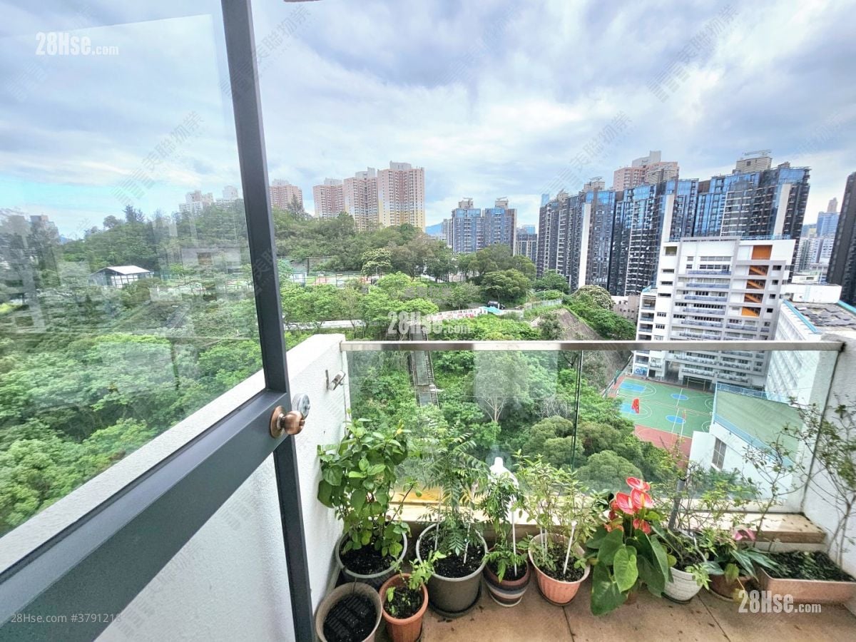 Sunview Garden Sell 5+ Bedrooms 2,347 ft²