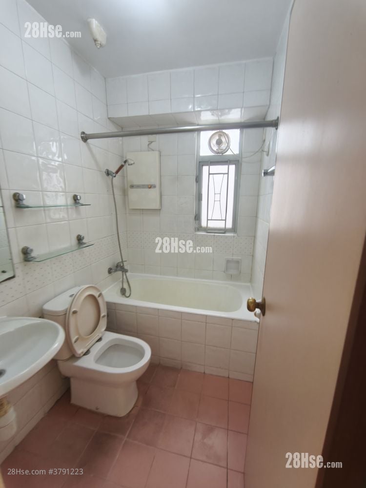 晓逸轩 租盘 2 房 , 1 浴室 386 平方尺