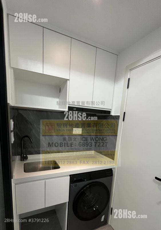 Carprio Mansion Rental Studio , 1 Bathroom 150 ft²