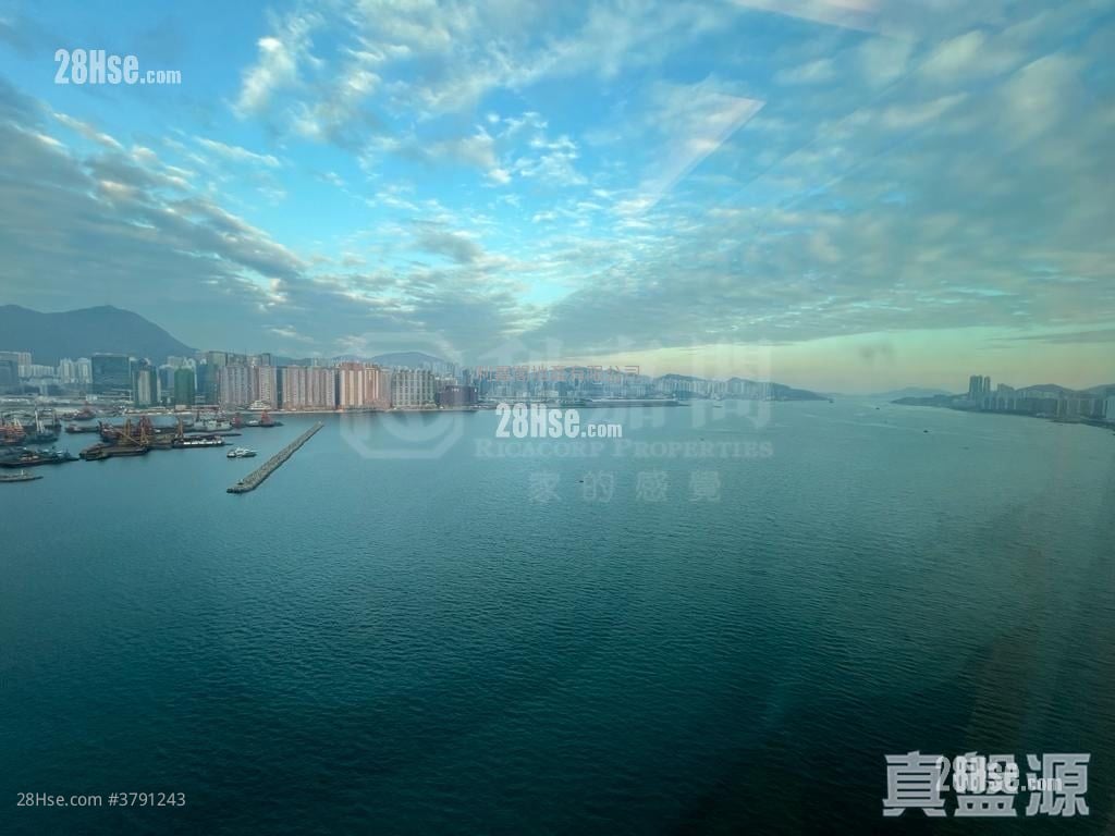 Laguna Verde Sell 5+ Bedrooms 1,113 ft²