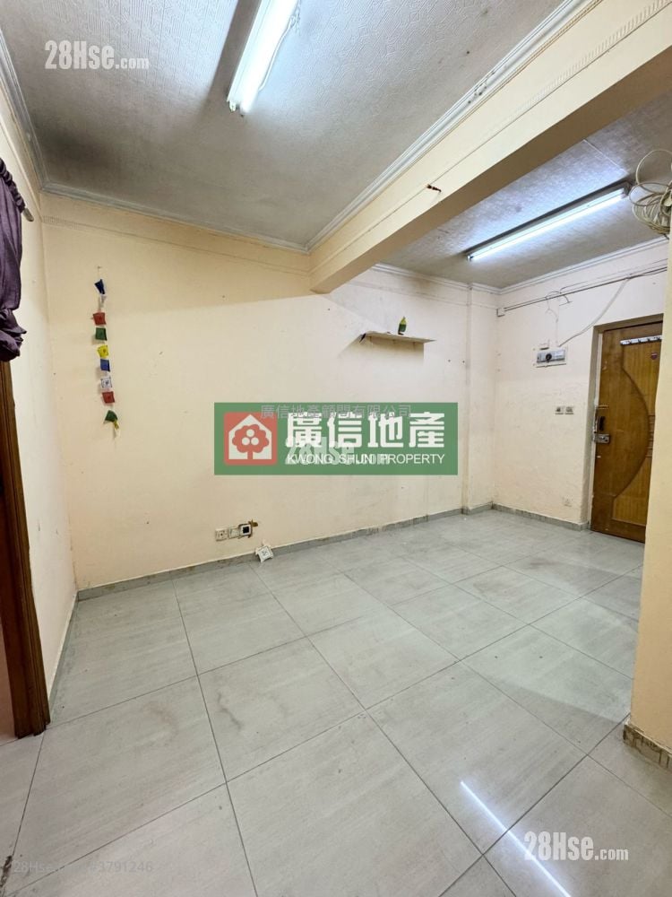 单幢楼房 租盘 2 房 , 1 浴室 406 平方尺