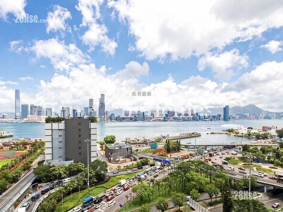 The Gloucester Rental Studio , 1 Bathroom 368 ft²