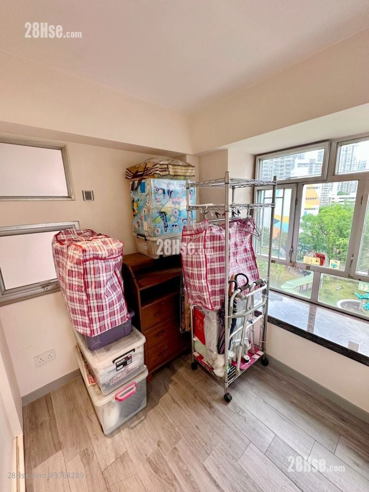 Sunshine City Sell 2 Bedrooms , 1 Bathroom 337 ft²