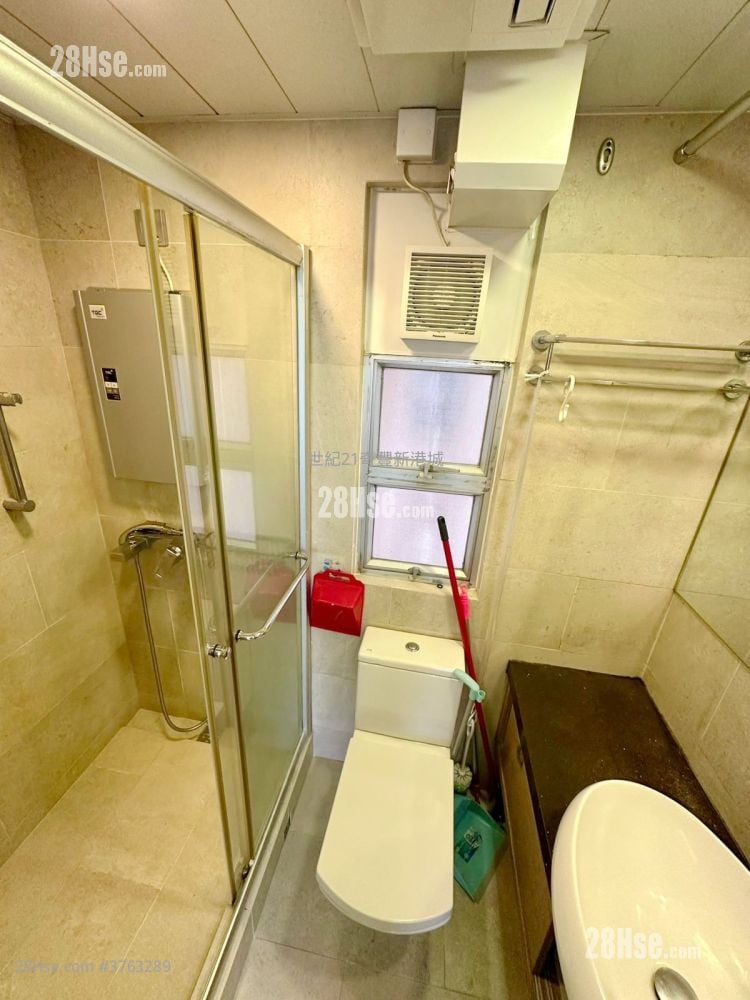 Sunshine City Sell 2 Bedrooms , 1 Bathroom 337 ft²