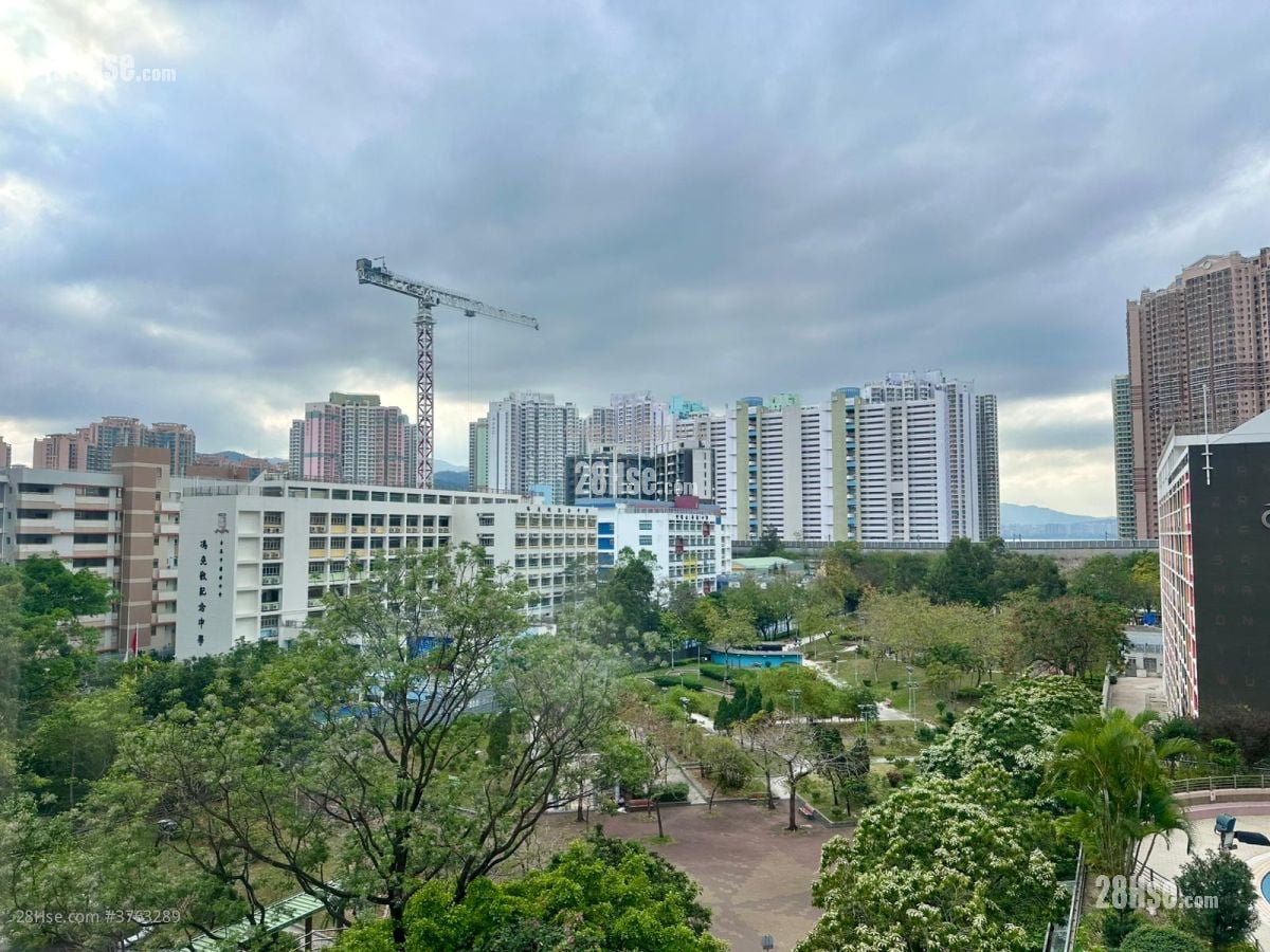 Sunshine City Sell 2 Bedrooms , 1 Bathroom 337 ft²