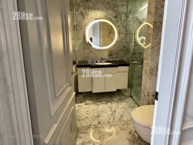 The Gloucester Rental Studio , 1 Bathroom 368 ft²