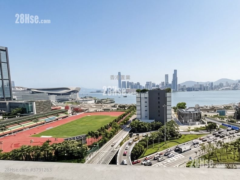 The Gloucester Rental Studio , 1 Bathroom 368 ft²