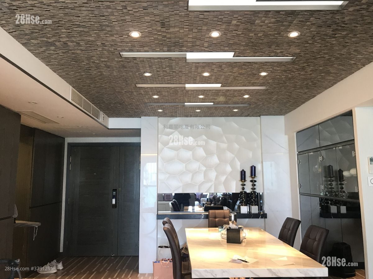 Laguna Verde Sell 3 Bedrooms 1,268 ft²