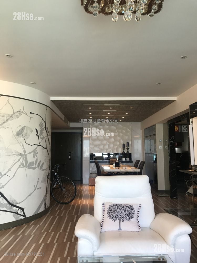 Laguna Verde Sell 3 Bedrooms 1,268 ft²