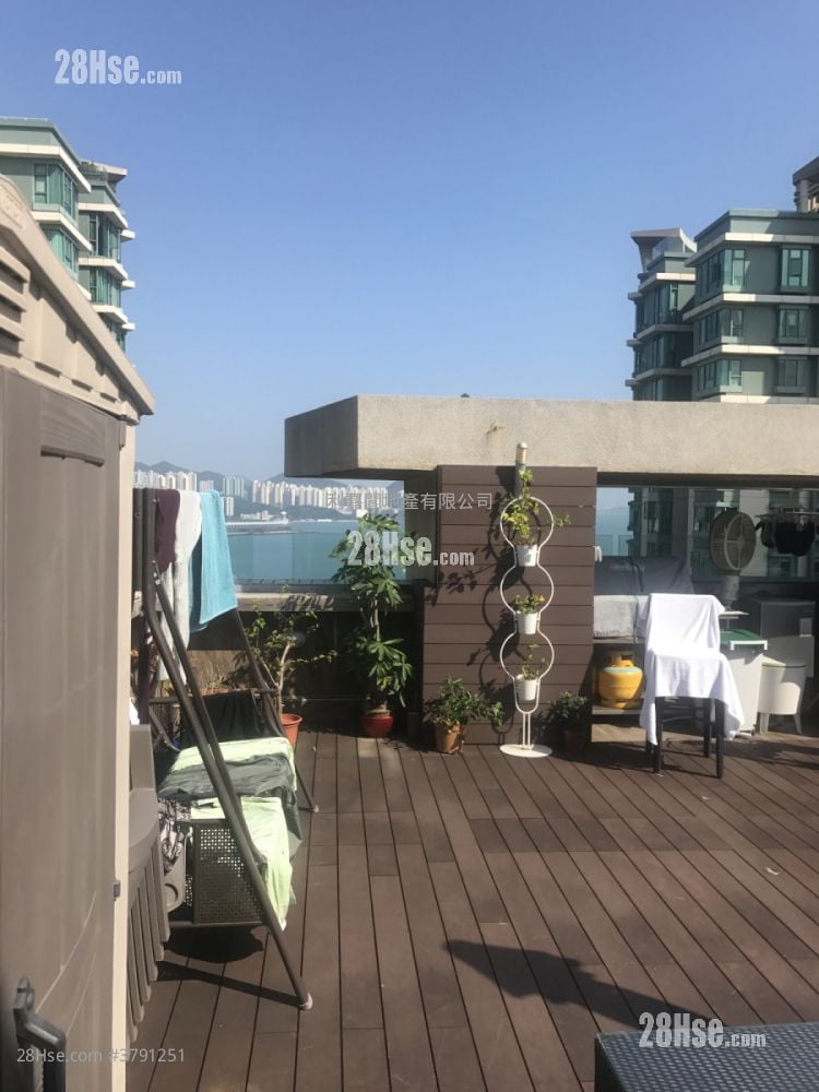 Laguna Verde Sell 3 Bedrooms 1,268 ft²