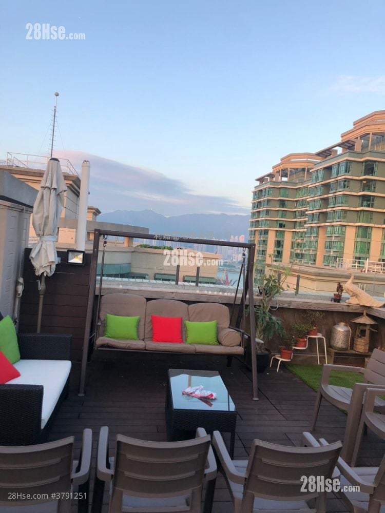 Laguna Verde Sell 3 Bedrooms 1,268 ft²