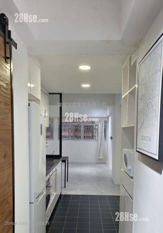 Tak Fung Building Rental 1 Bedroom , 1 Bathroom 572 ft²