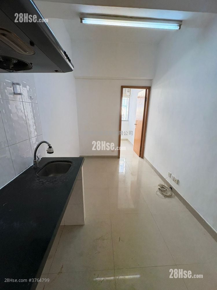 新填地街205号 租盘 1 房 , 1 浴室 190 平方尺