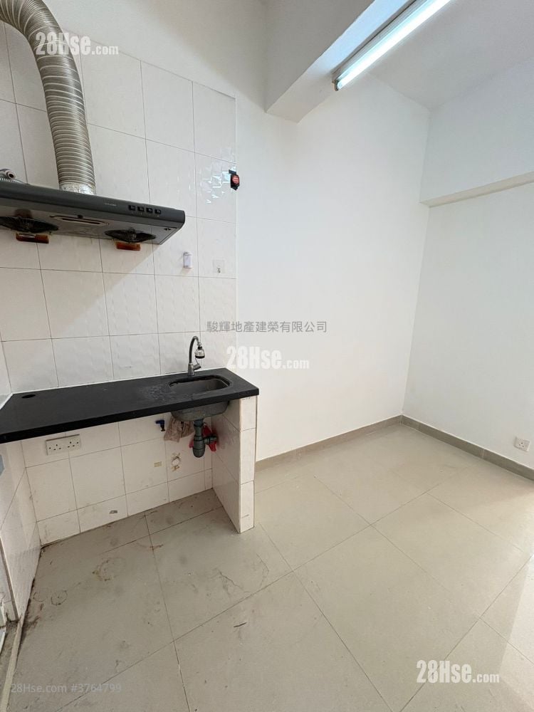 新填地街205号 租盘 1 房 , 1 浴室 190 平方尺