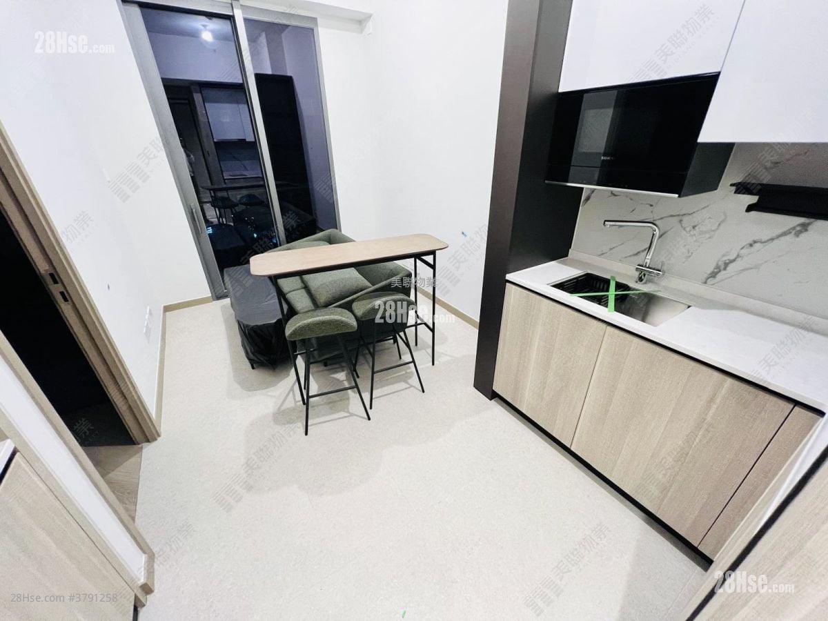 Sierra Sea Sell 1 Bedroom 301 ft²