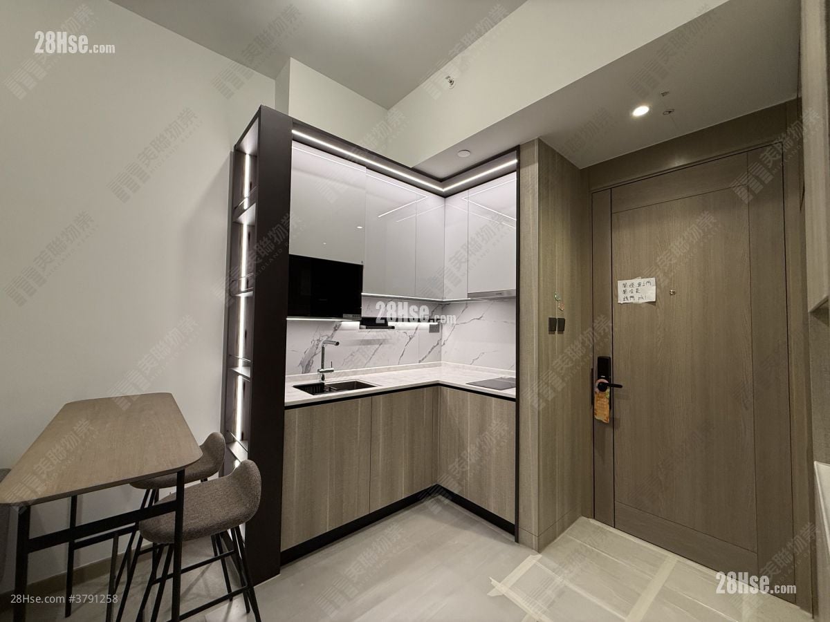 Sierra Sea Sell 1 Bedroom 301 ft²