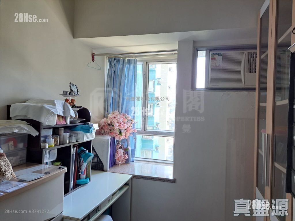 Serenity Place Sell 3 Bedrooms 604 ft²