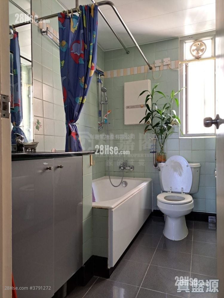 Serenity Place Sell 3 Bedrooms 604 ft²