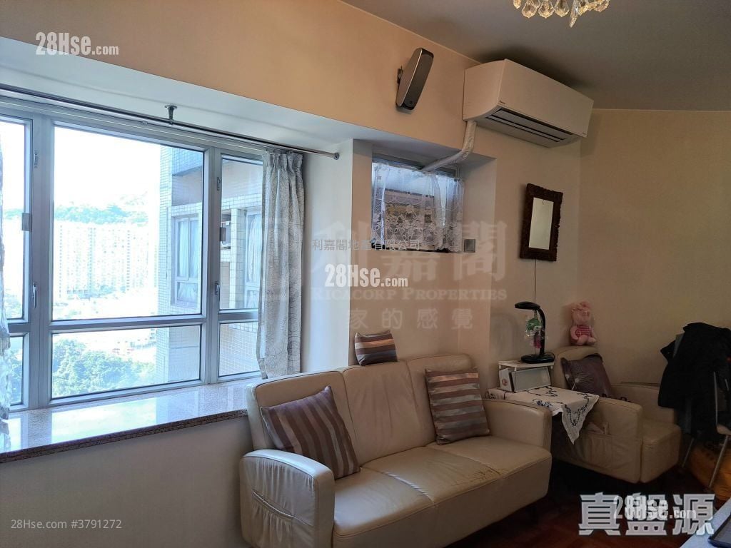 Serenity Place Sell 3 Bedrooms 604 ft²