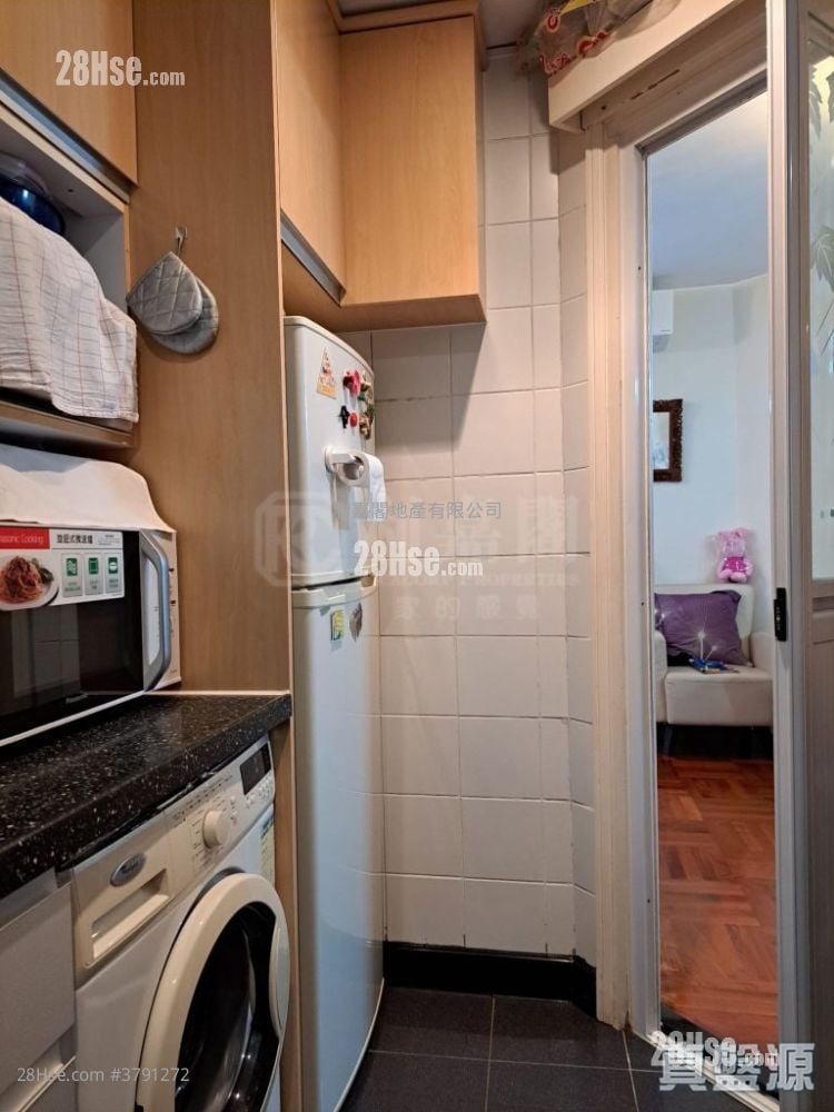 Serenity Place Sell 3 Bedrooms 604 ft²