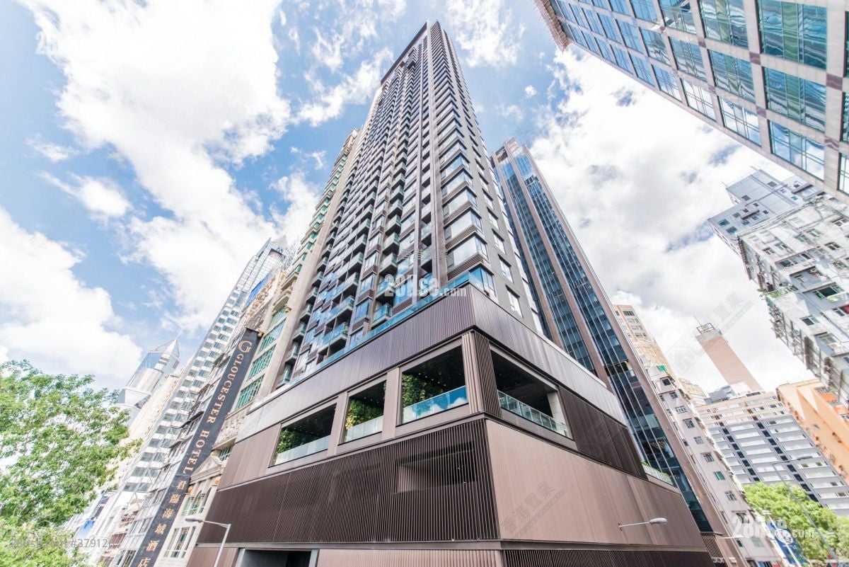 The Gloucester Rental Studio , 1 Bathroom 368 ft²