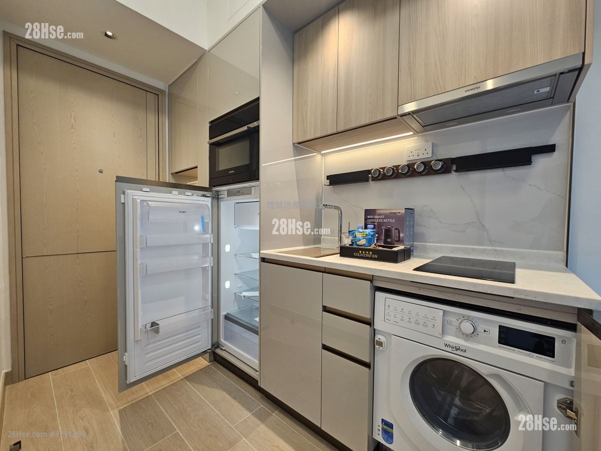 Gold Coast Bay Rental Studio , 1 Bathroom 204 ft²