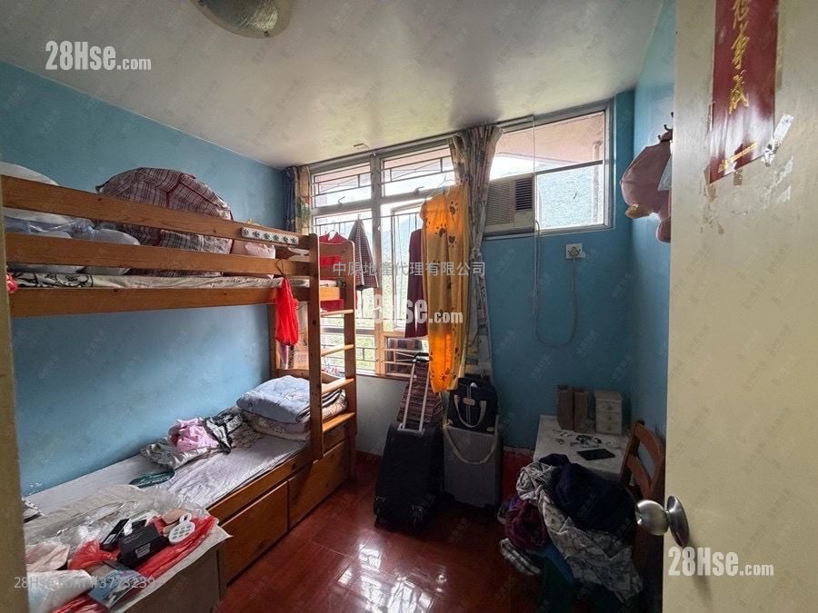 裕东苑 售盘 1 房 , 1 浴室 426 平方尺