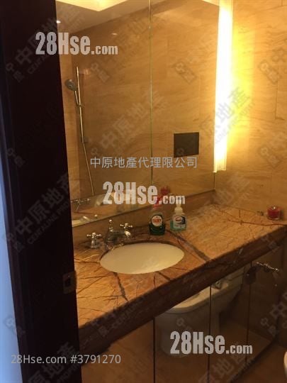 御龙山 售盘 2 房 , 1 浴室 554 平方尺