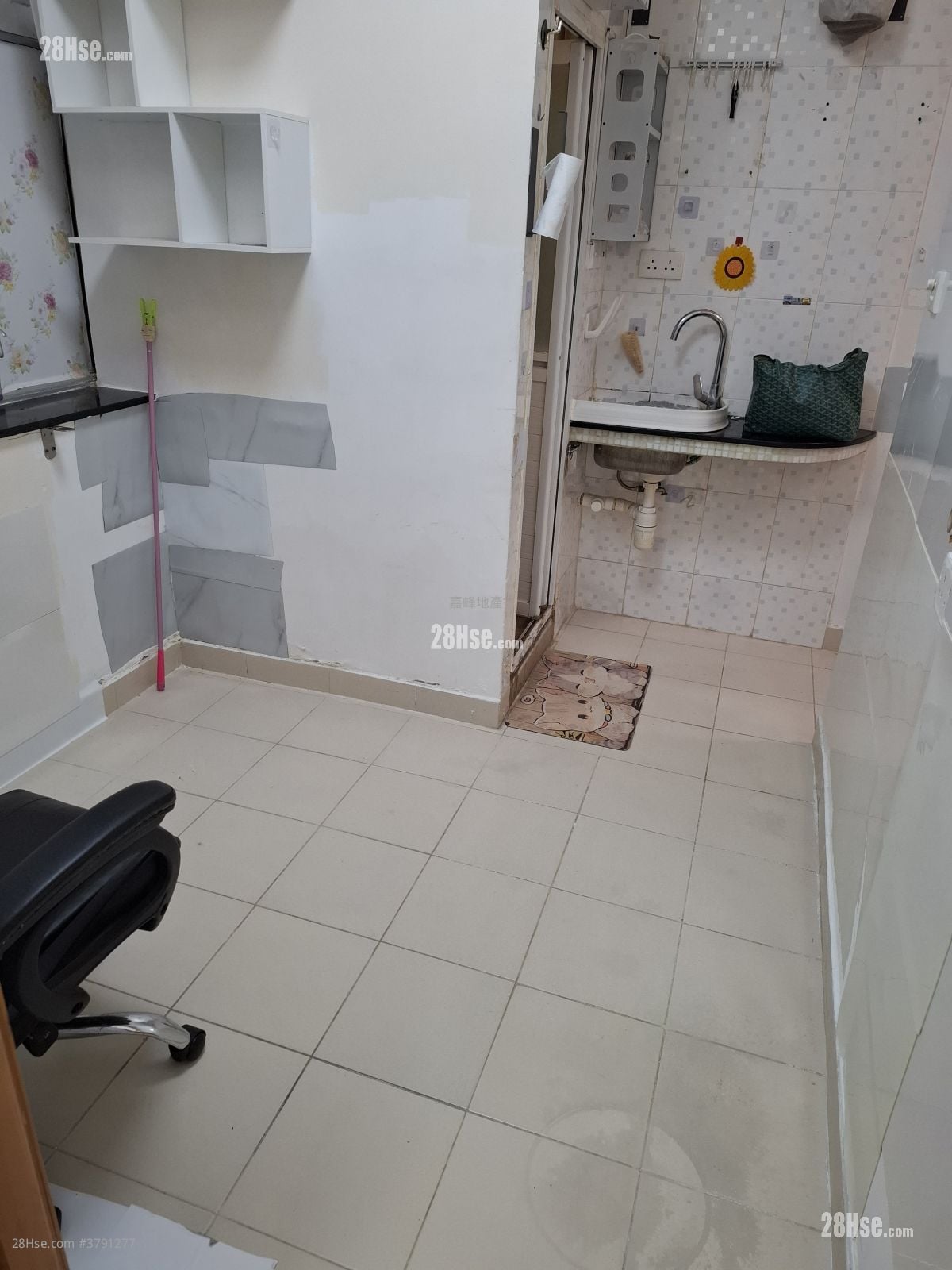 利民大楼 租盘 1 房 , 1 浴室 170 平方尺