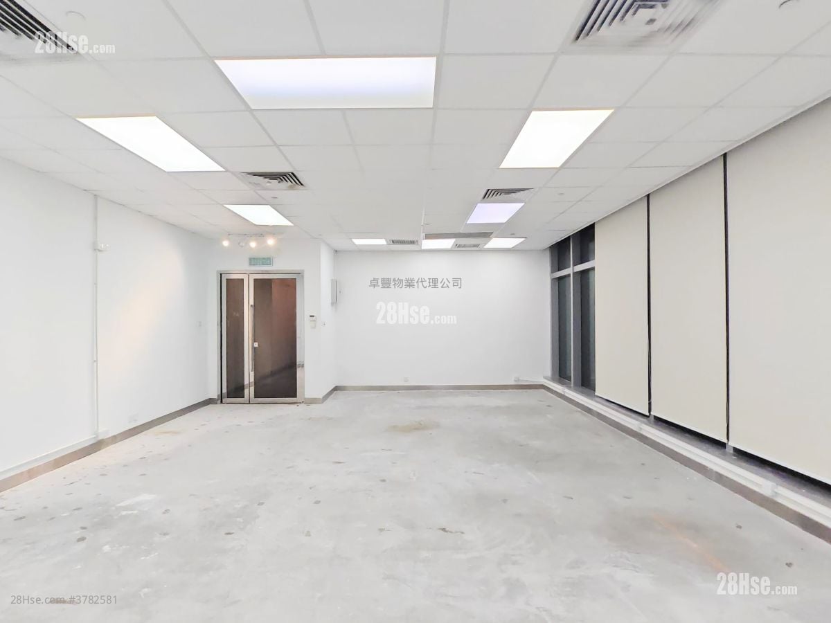 Ford Glory Plaza Rental Studio