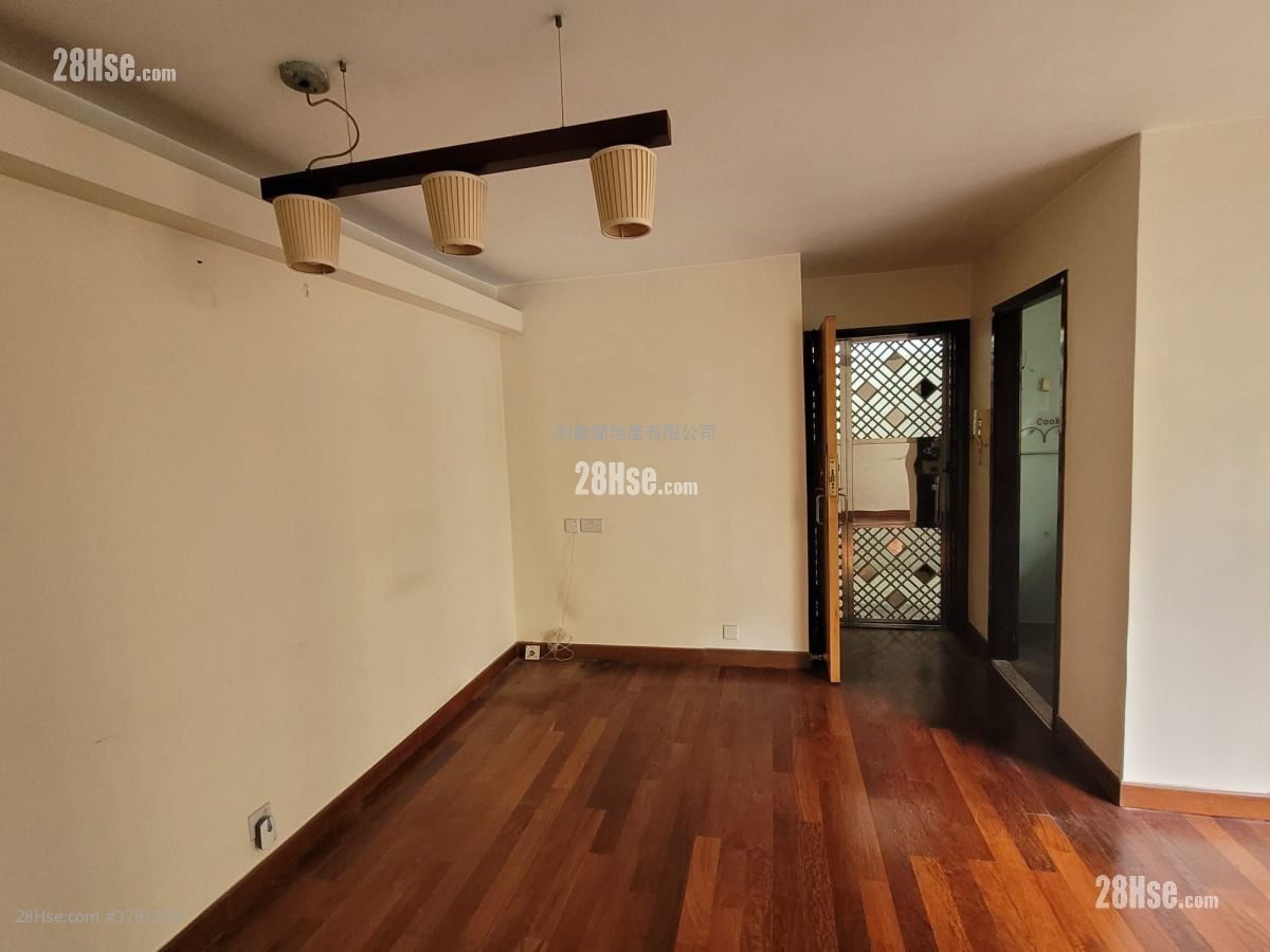 美孚新邨 售盘 2 房 , 1 浴室 556 平方尺