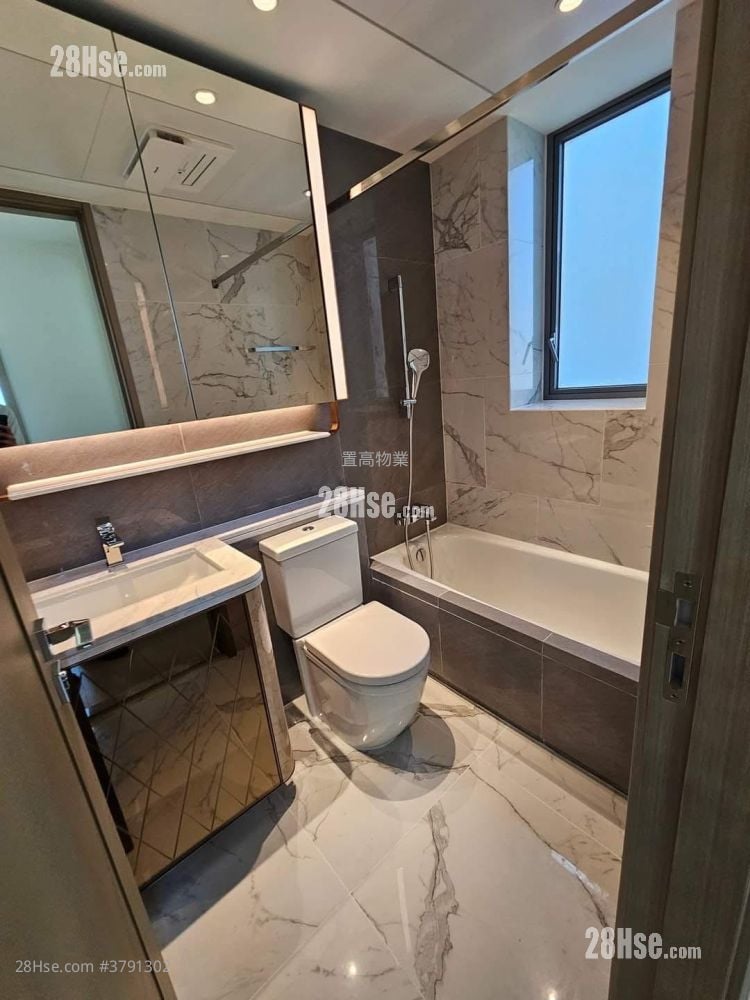 KOKO Hills 售盘 3 房 , 2 浴室 670 平方尺