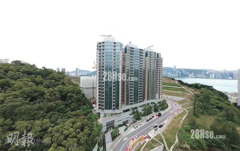 KOKO Hills 售盘 3 房 , 2 浴室 670 平方尺