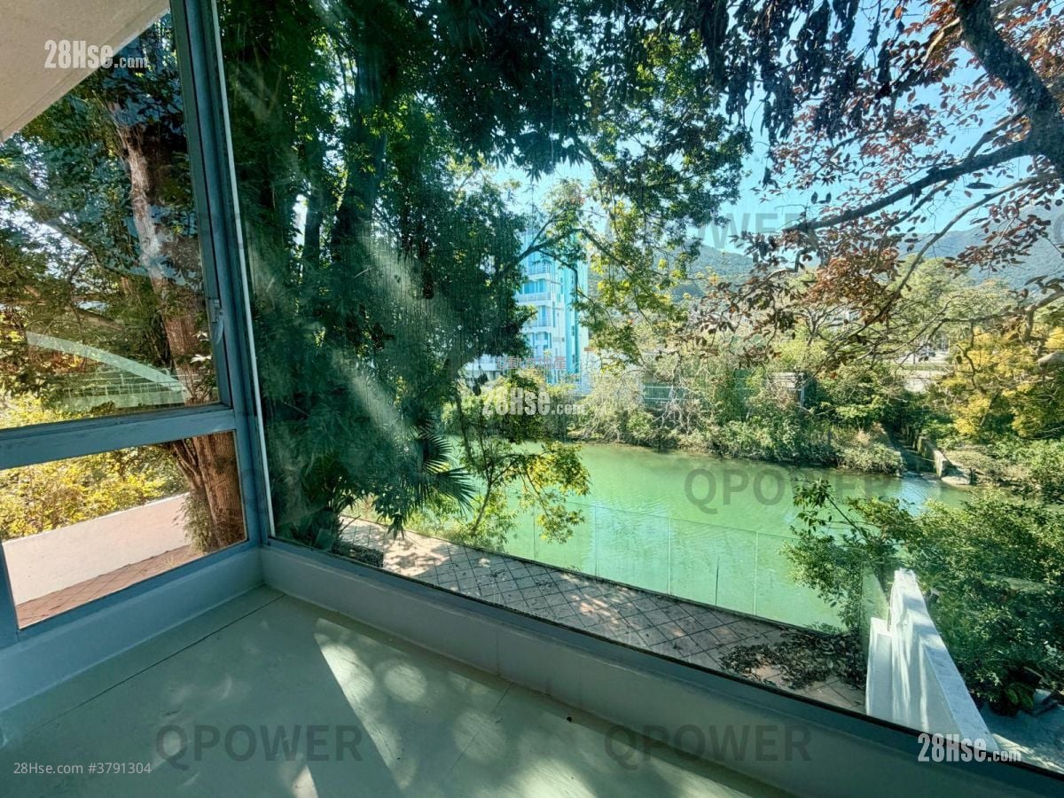 柏丽湾别墅 租盘 4 房 1,332 平方尺