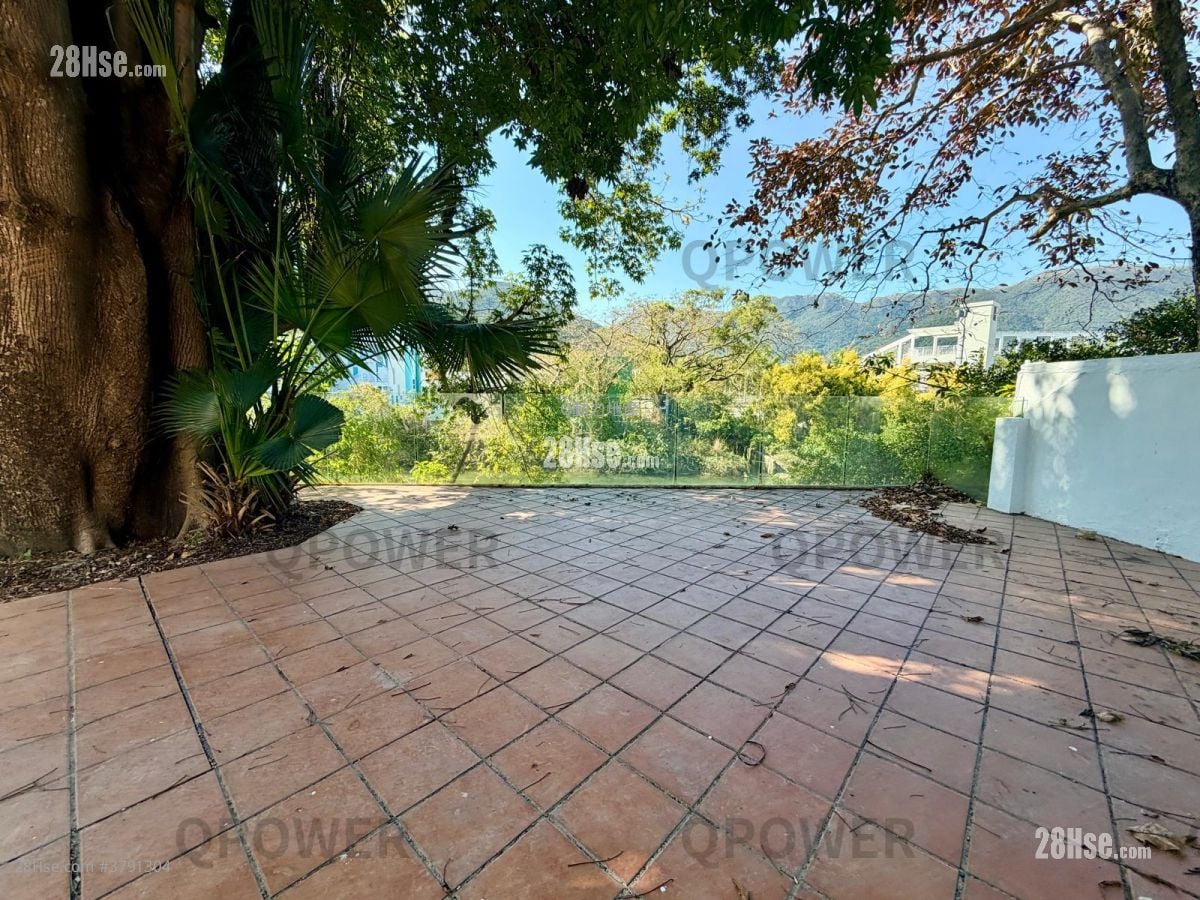 柏丽湾别墅 租盘 4 房 1,332 平方尺