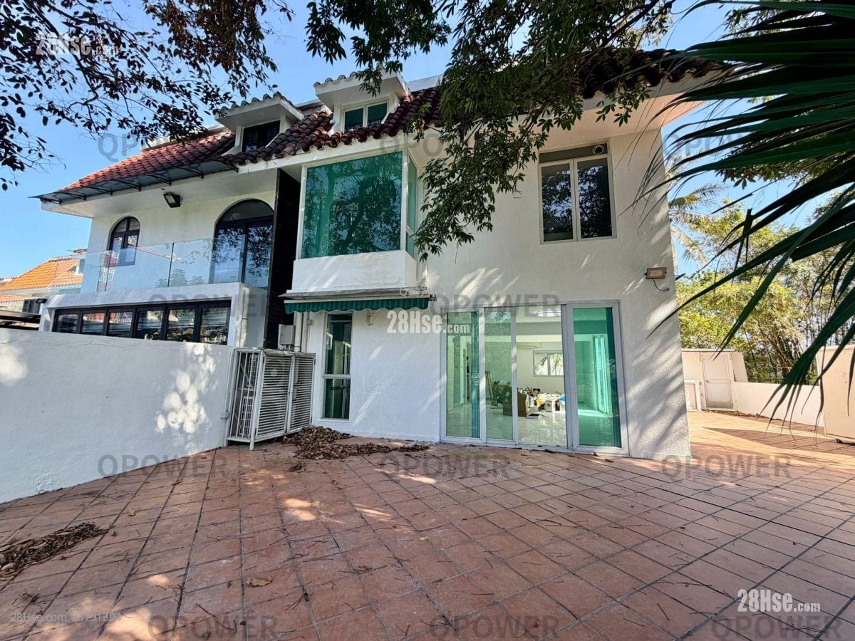 柏丽湾别墅 租盘 4 房 1,332 平方尺