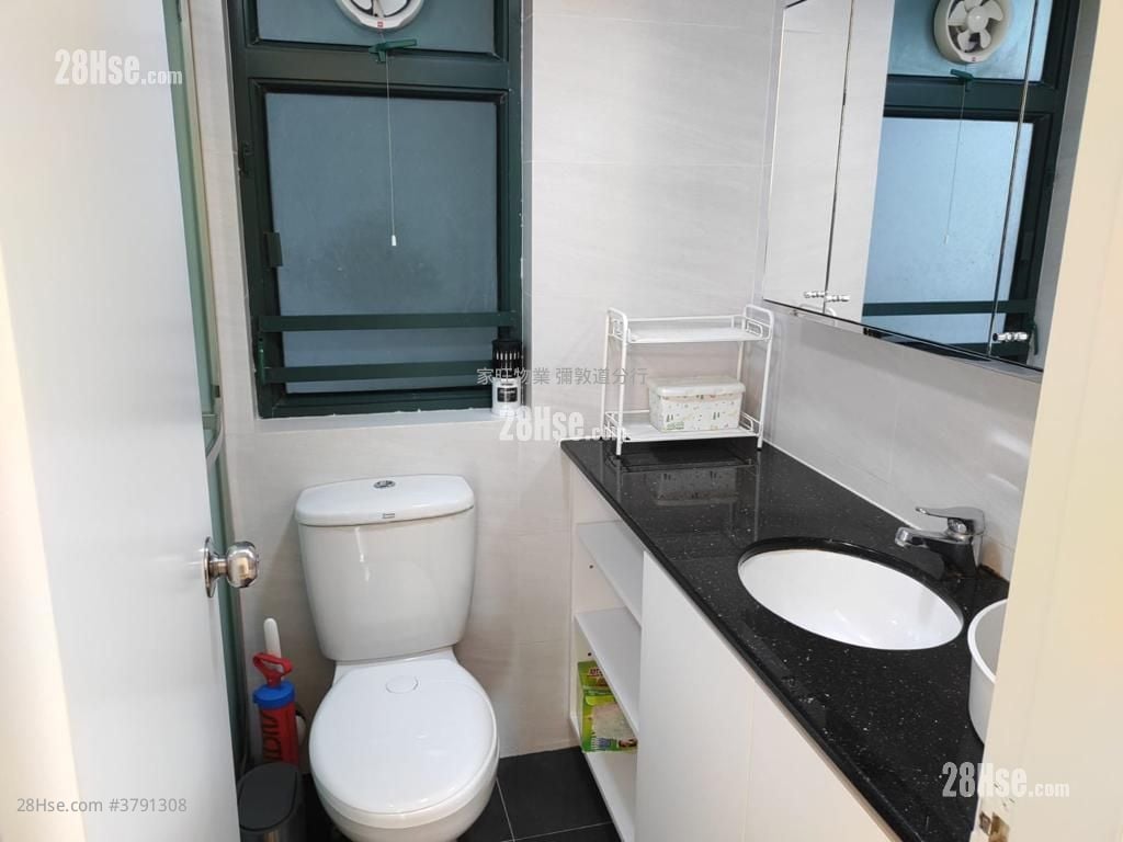 新都城 售盘 3 房 , 2 浴室 538 平方尺