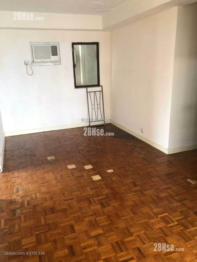 Hongway Garden Rental 2 Bedrooms , 1 Bathroom 437 ft²