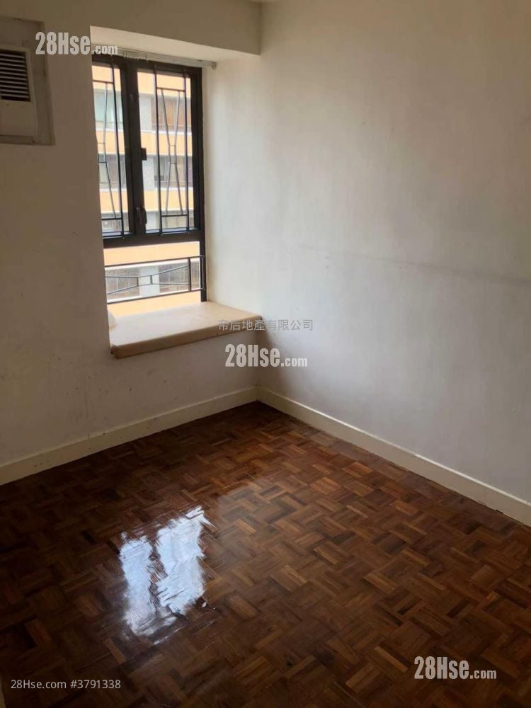 Hongway Garden Rental 2 Bedrooms , 1 Bathroom 437 ft²
