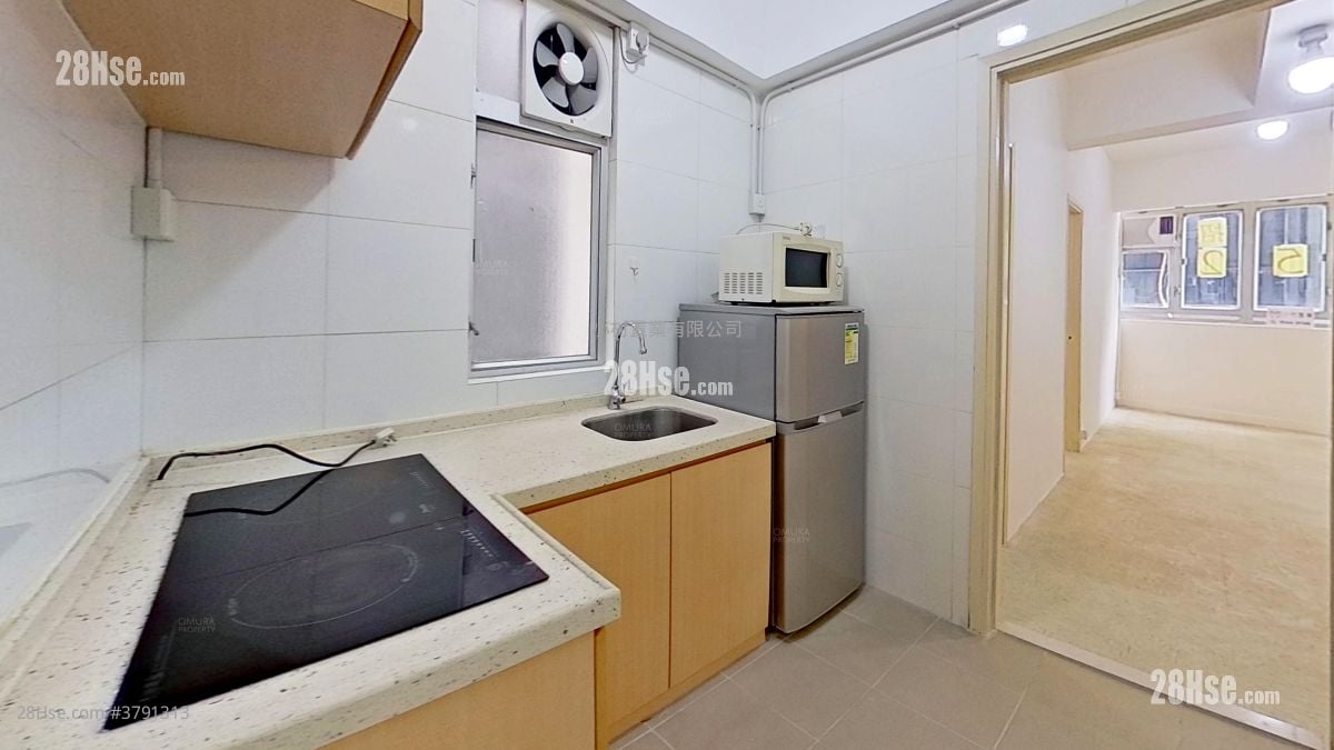 kitchen: 35-37 Yiu Wa Street Rental 2 Bedrooms , 1 Bathroom 450 ft²