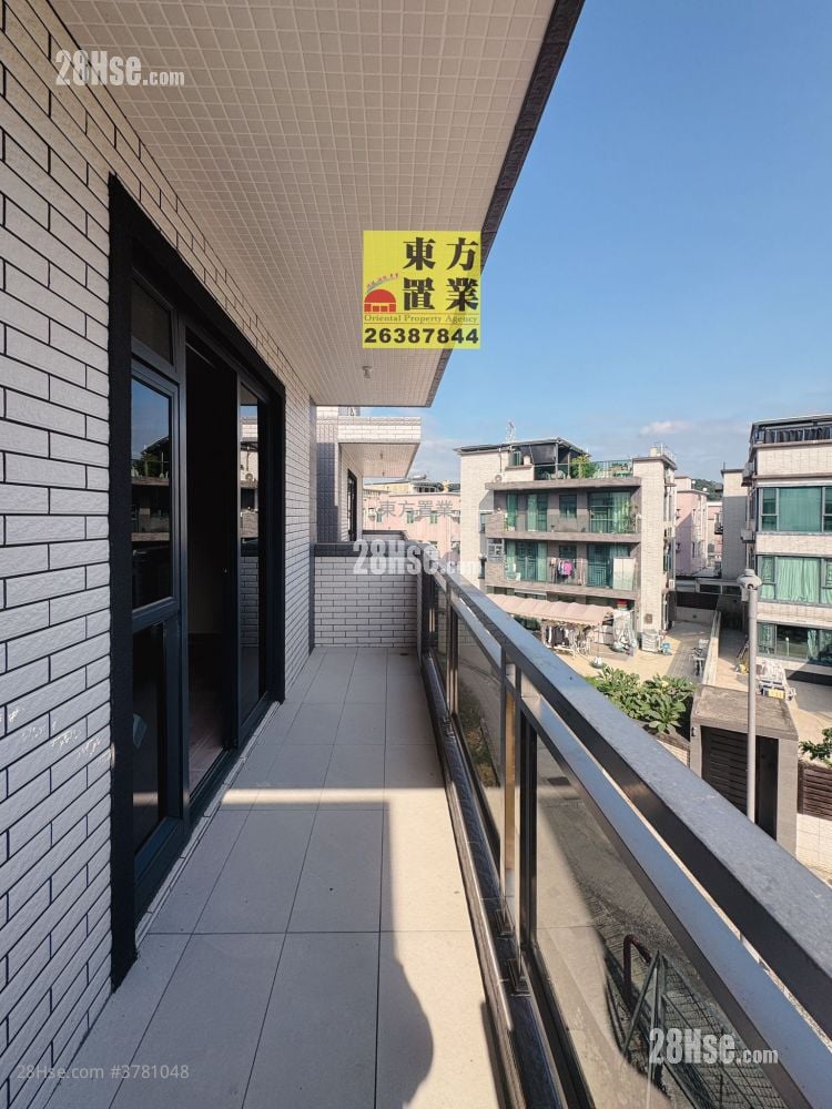 Village Sell 3 Bedrooms , 2 Bathrooms 700 ft²