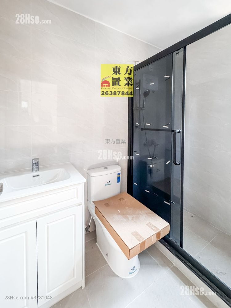 Village Sell 3 Bedrooms , 2 Bathrooms 700 ft²