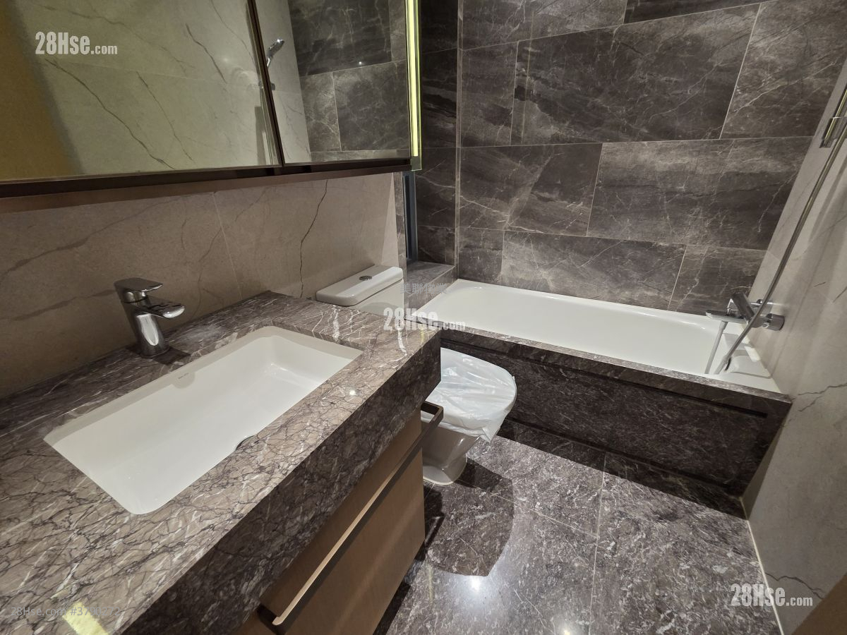 MALIBU 售盘 2 房 , 1 浴室 459 平方尺