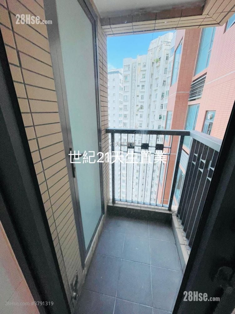 海誉 售盘 4 房 , 3 浴室 1,026 平方尺